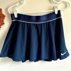 Nike tennis skort